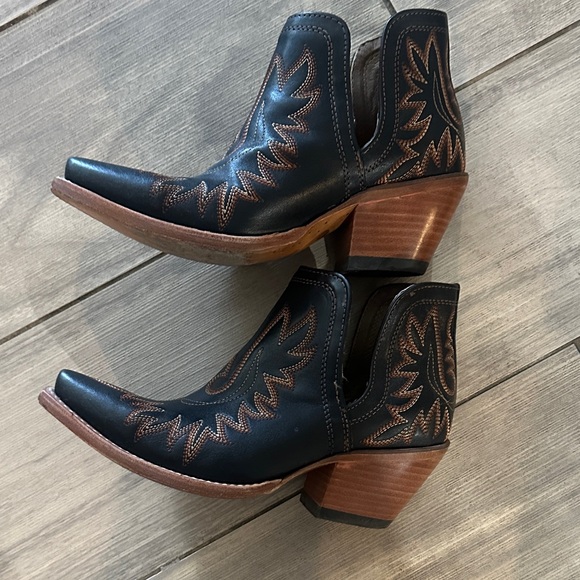 Ariat Black and Tan Embroidered Ankle Booties - Picture 3 of 4